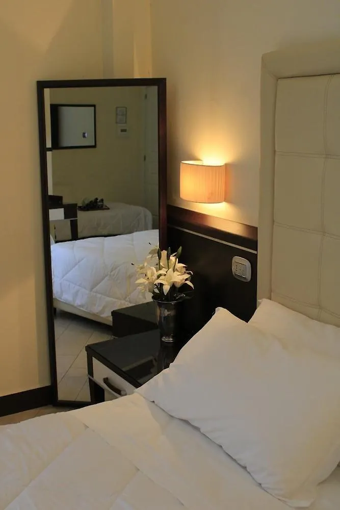 ****  Hotel Ferdinando II Naples Italy